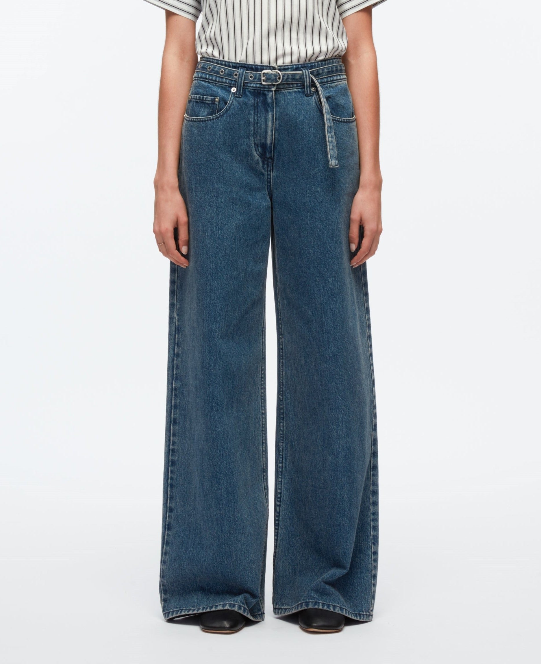 Wide-Leg Jeans With Belt main image 1