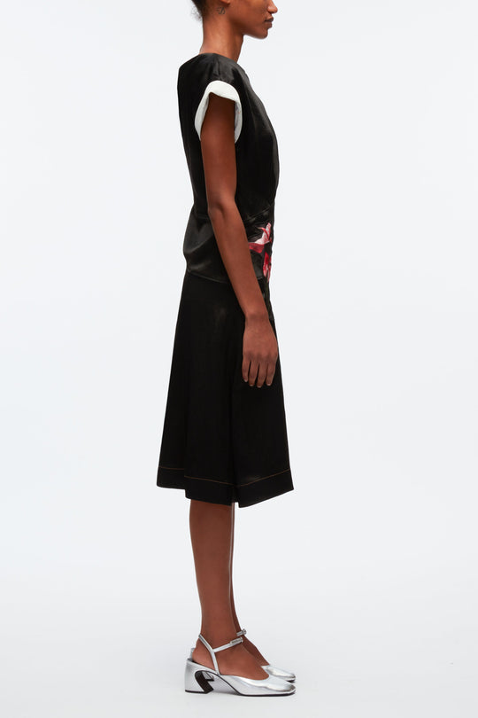 #color_blk-multi