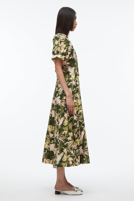 #color_olive-floating-iris