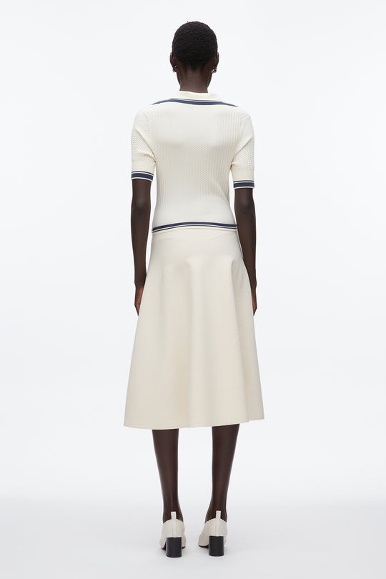 #color_ecru-navy