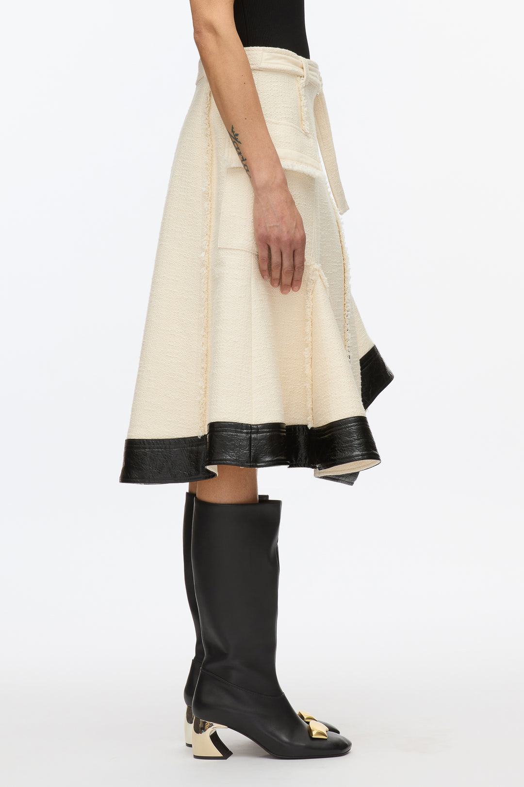 Flounce Hem Tweed Skirt
