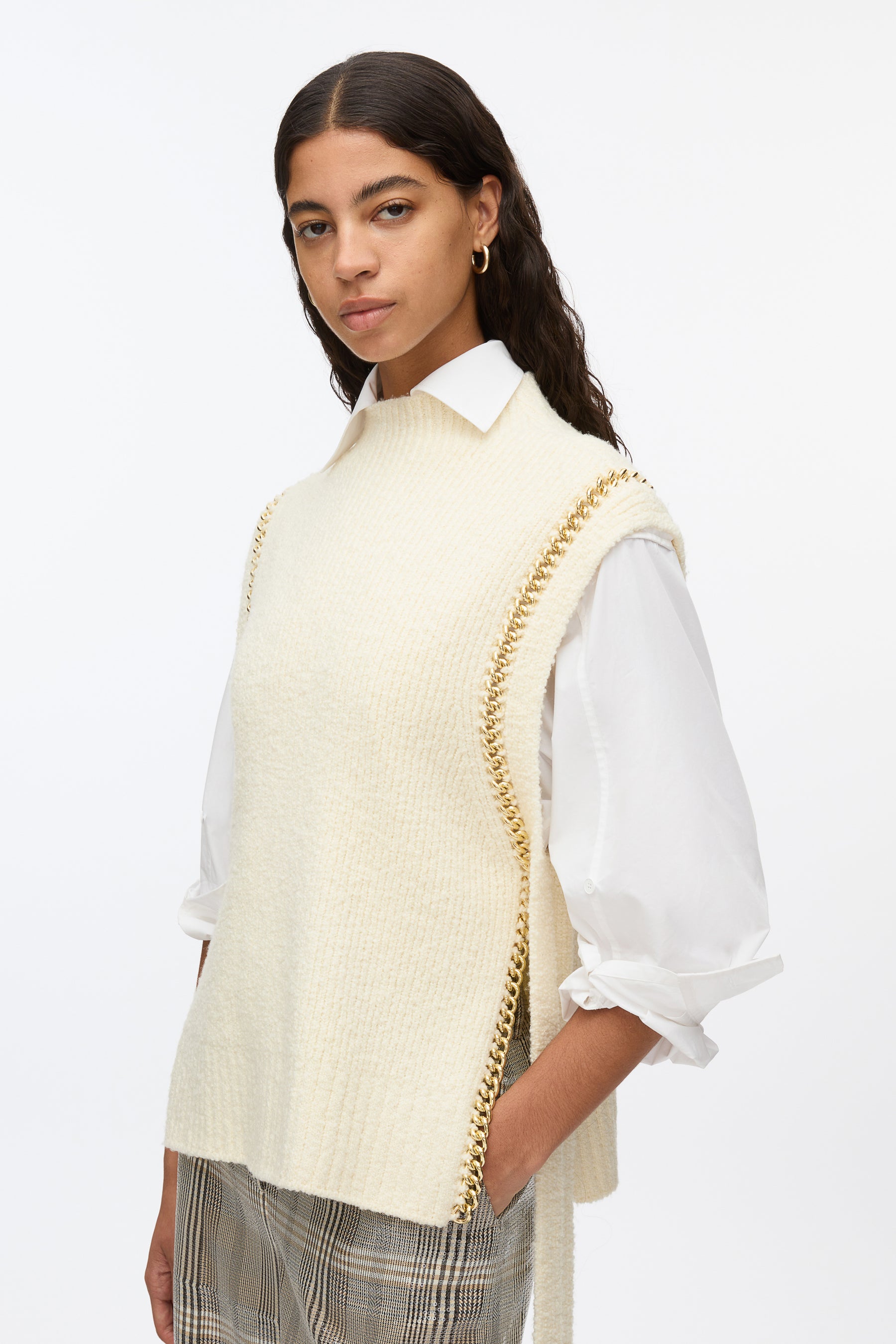 Chainlink Bouclé Mockneck Vest