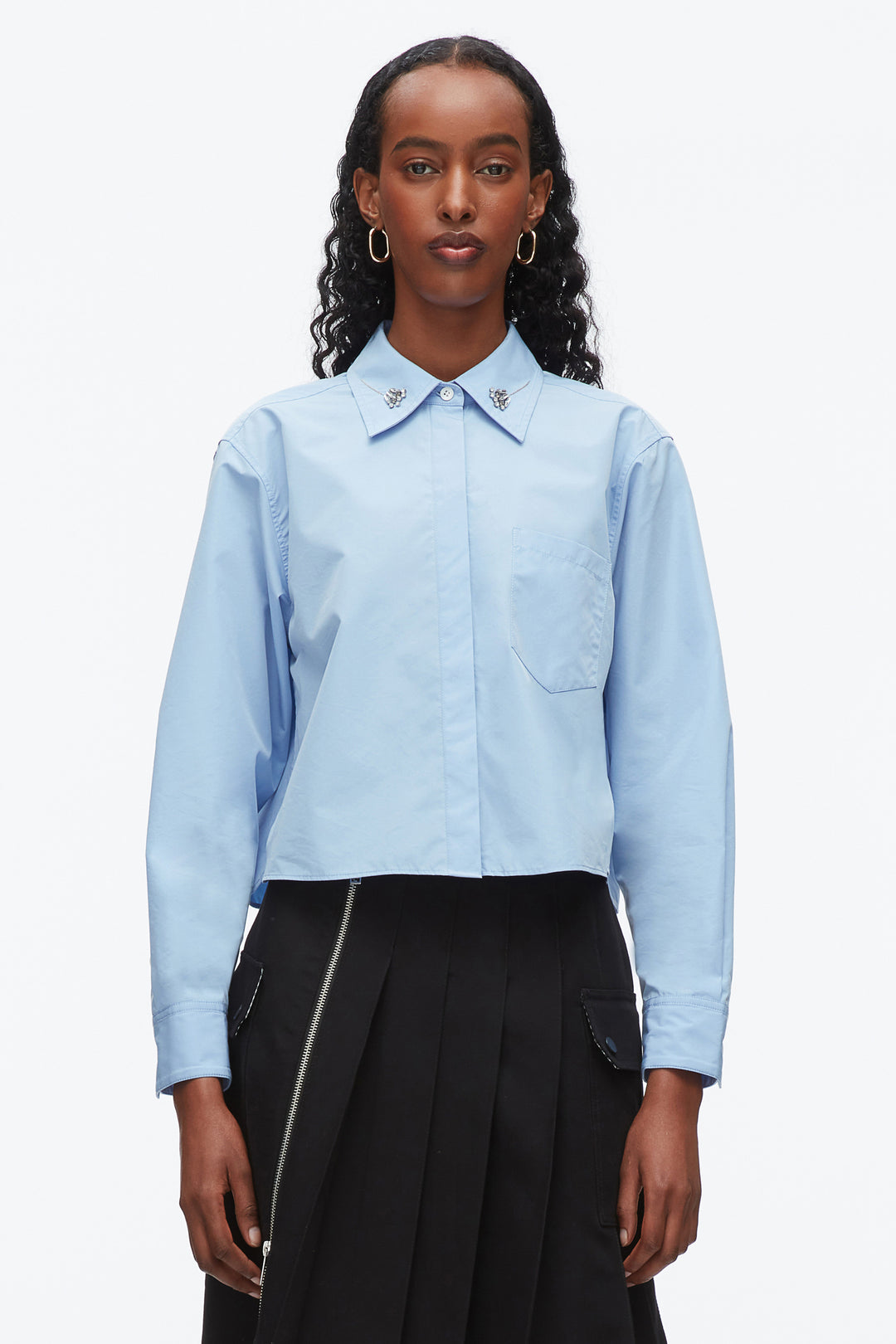 Cropped Shirt with Embroidered Collar
