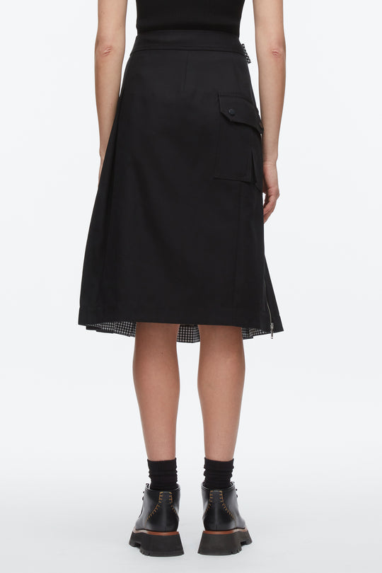 #color_black-multi