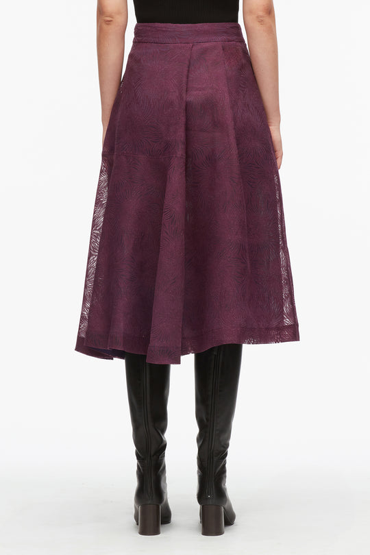 #color_plum