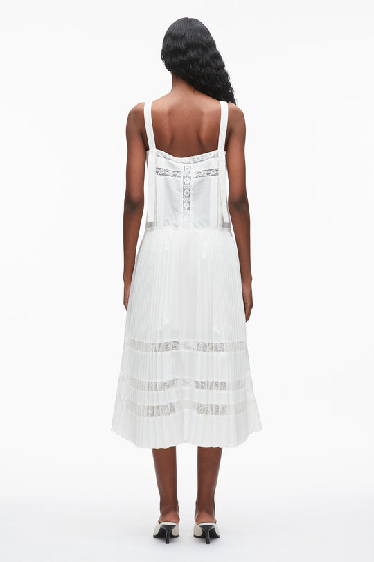 #color_white