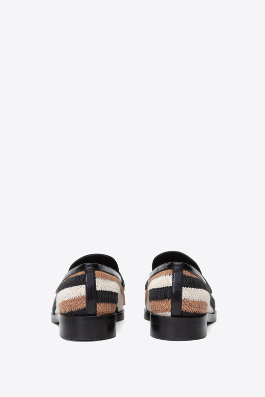 #color_blk-multi
