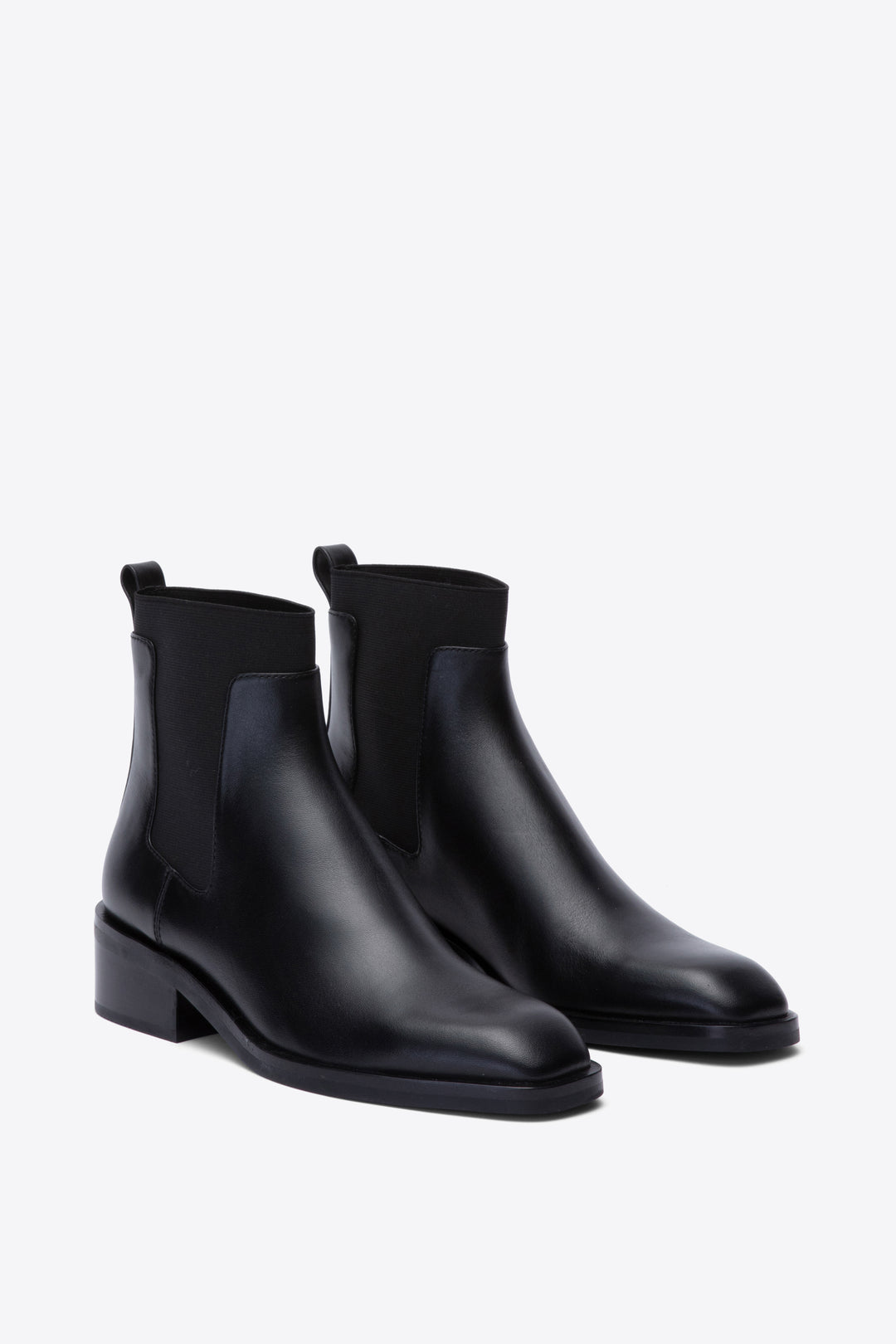 Alexa Chelsea Boots