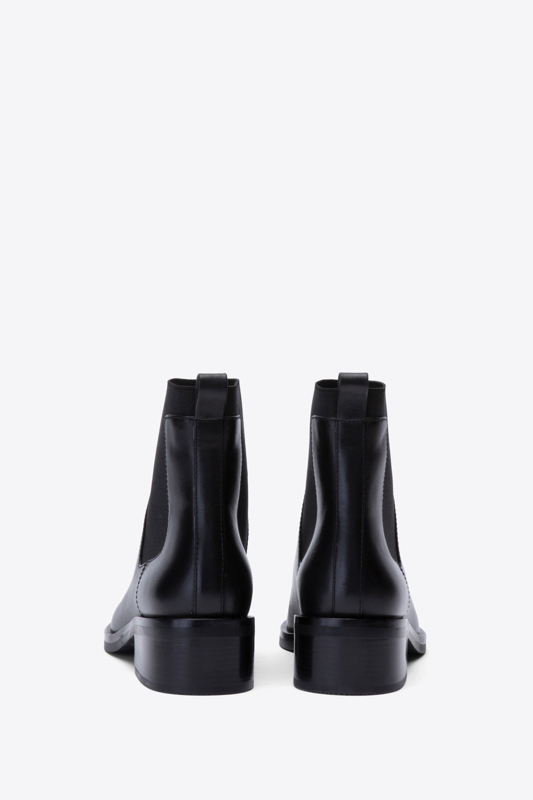 Alexa Chelsea Boots