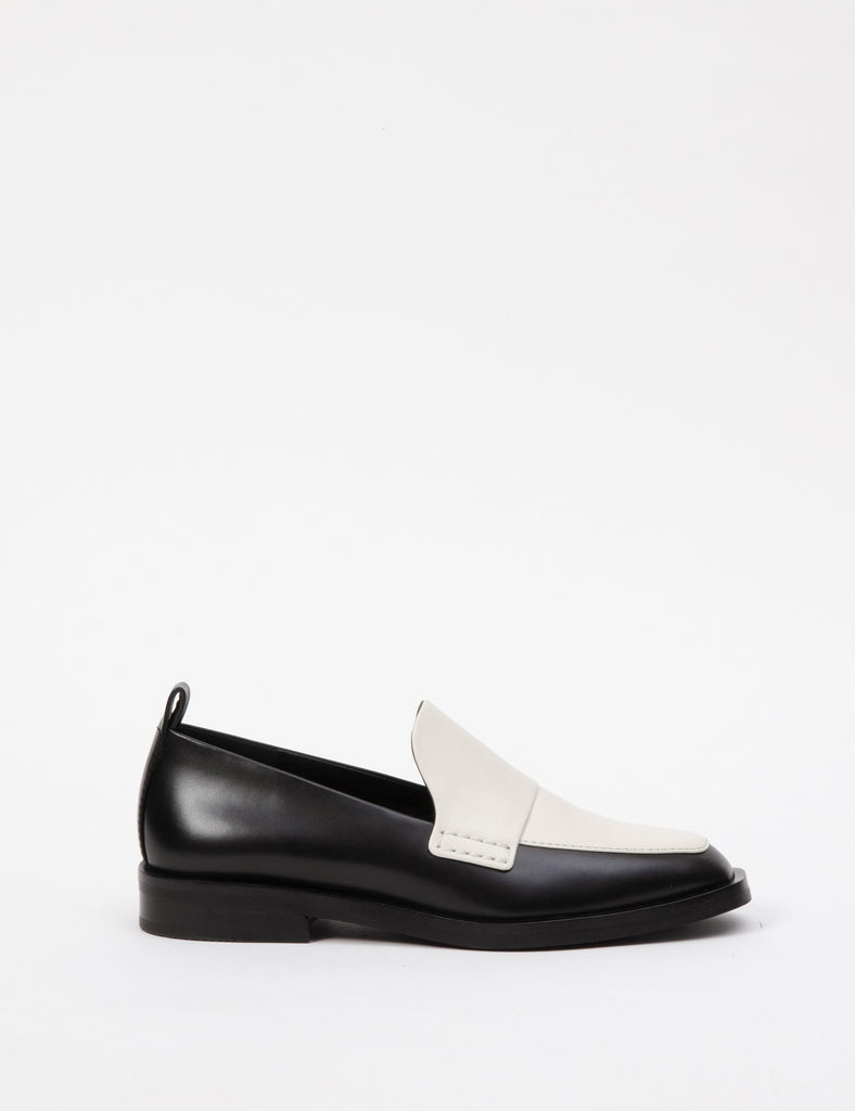 Alexa Loafer