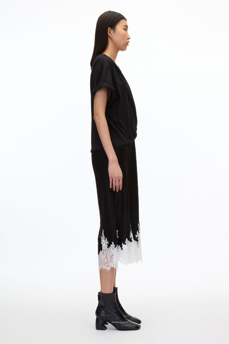 #color_black-white-multi