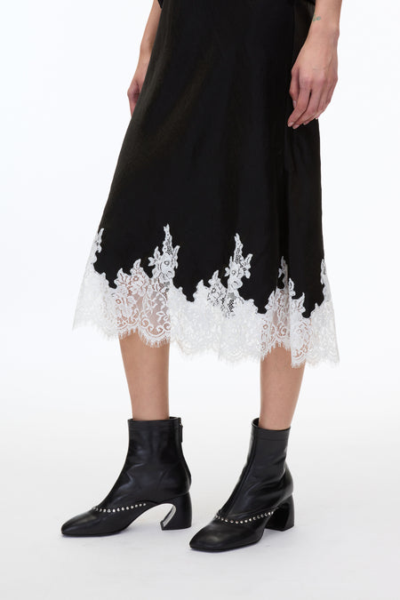 #color_black-white-multi