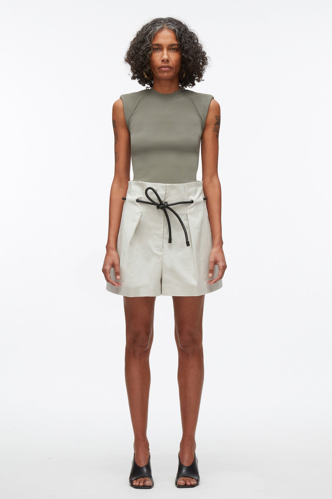 Origami Short With Belt