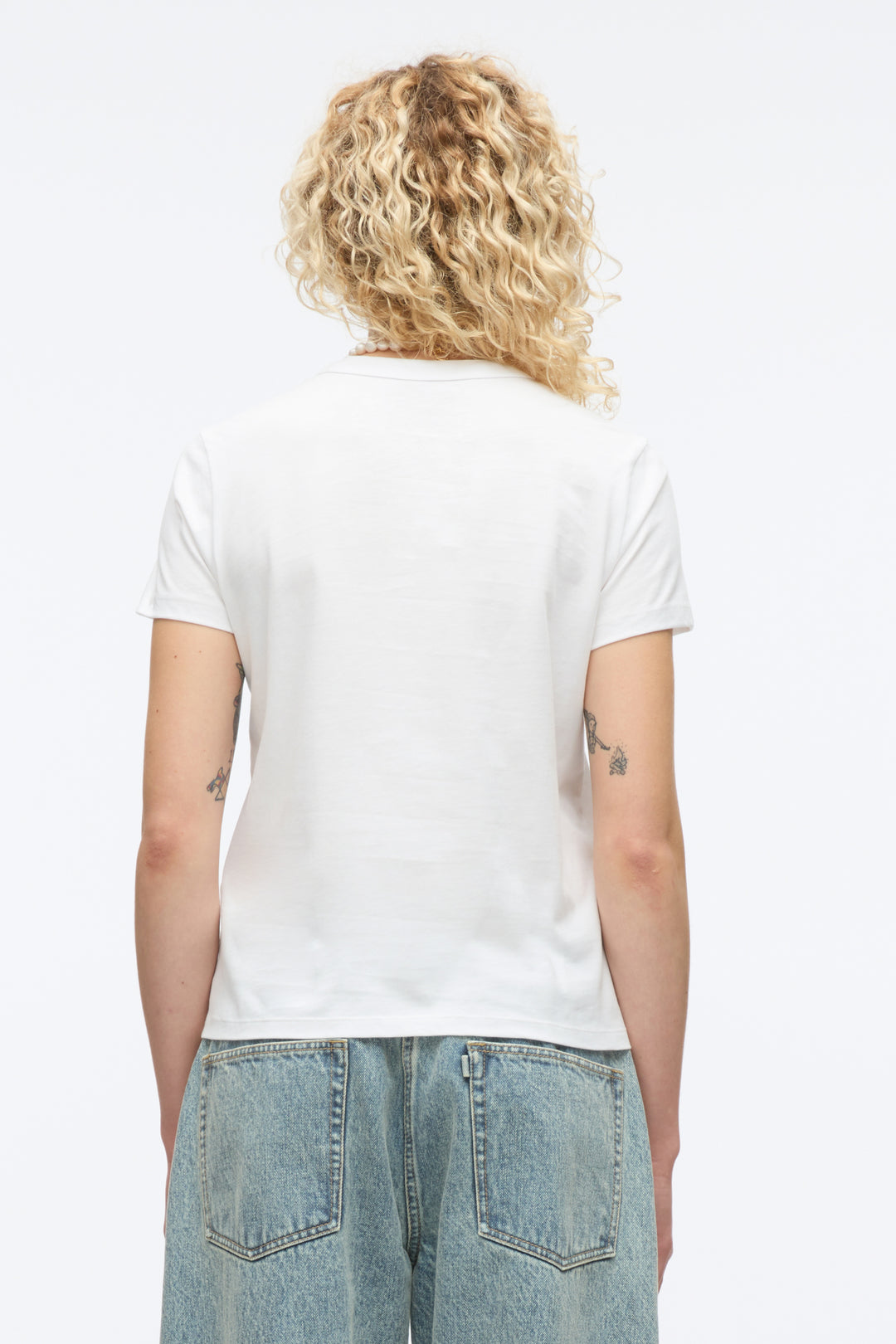 Cropped Tee with Bouquet Embroidery