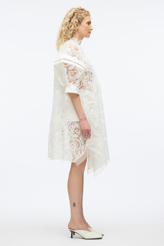 #color_white-multi