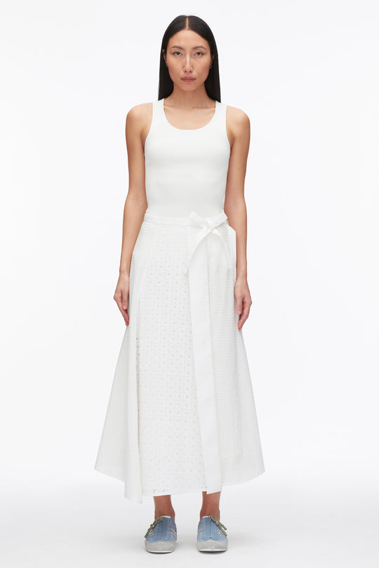 #color_white