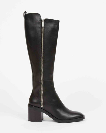 Alexa Boot