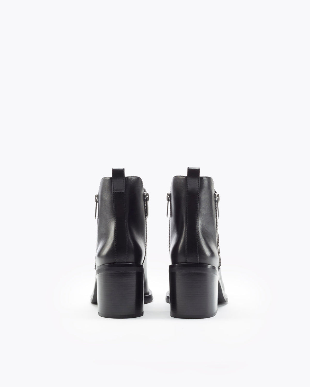 Alexa Boots