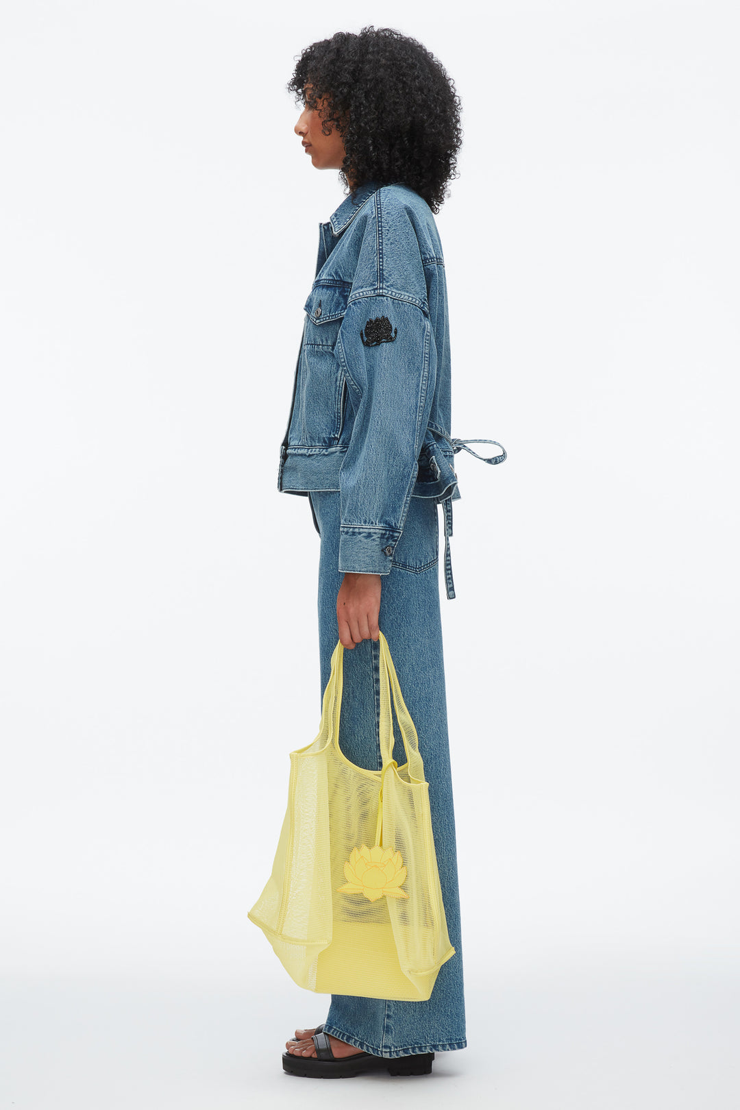 Blooming Lotus Mesh Market Tote